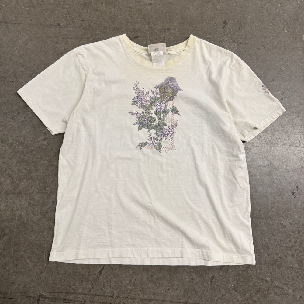 Northern Reflections Vintage Lilac Birdhouse Graphic T-Shirt Cream Large Canada